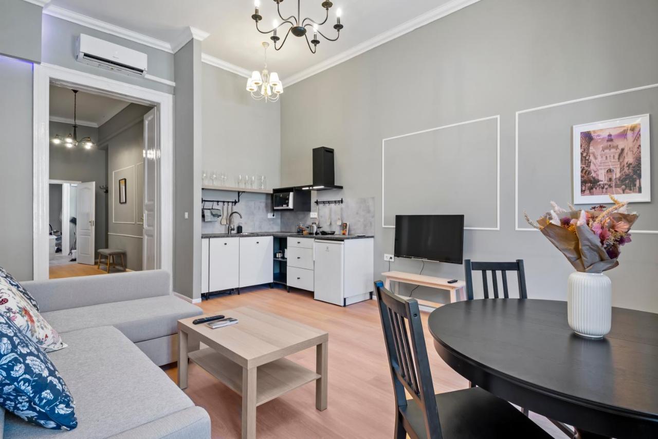 Venus Apartments - Akacfa I Boedapest Buitenkant foto